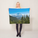 Search for hooded blankets Mountains