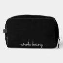 Search for clean accessories Black and white