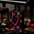 Search for lips gift bags Pattern