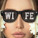 Search for wedding favours Bride