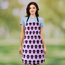 Search for skull aprons Black