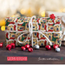 Search for pet christmas wrapping paper Golden retriever
