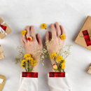 Search for white wine return address labels Red