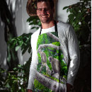Search for monkeys aprons Nature
