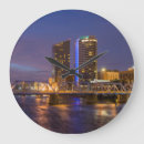 Search for glow clocks City