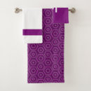 Search for purple and white bath towels Geometric