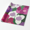 Search for color in wrapping paper For her