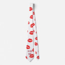 Search for greetings ties Kiss
