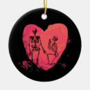 Search for goth pet supplies Heart