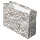 Search for pearl gift bags Bride