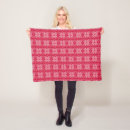 Search for scandinavian christmas blankets Red