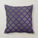 Search for purple and green cushions Chic