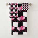Search for pink black hearts bath towels Trendy