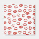 Search for lips magnets Kiss