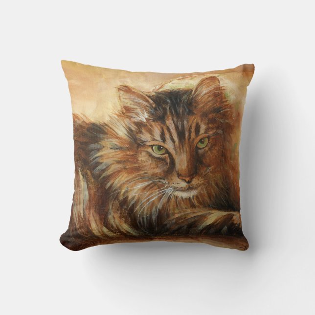 0005 Main Coon Throw Pillow (Front)