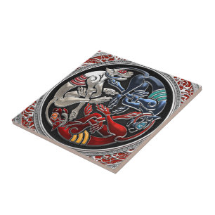 [100] Celtic Treasures - Three Dogs on Silver Tile