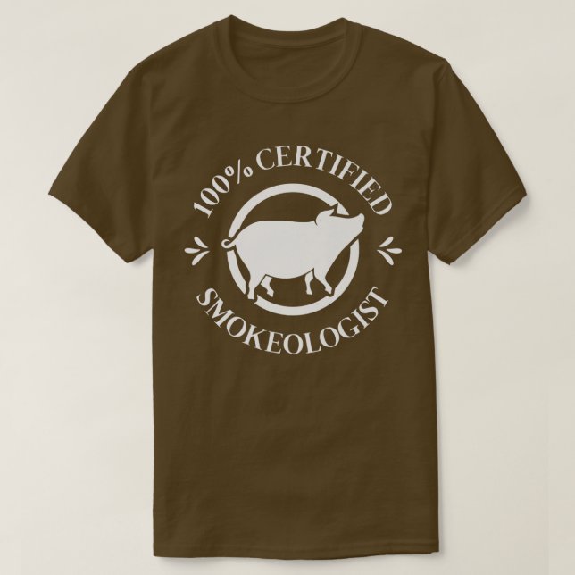 100 Certified Smokeologist, BBQ Gift  T-Shirt (Design Front)