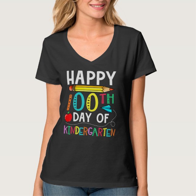 100 Days Of Kindergarten Happy 100th Day Of School T-Shirt (Front)
