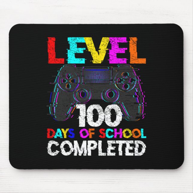 100 Days Of School Completed Gamer Boy Level 100 C Mouse Pad (Front)