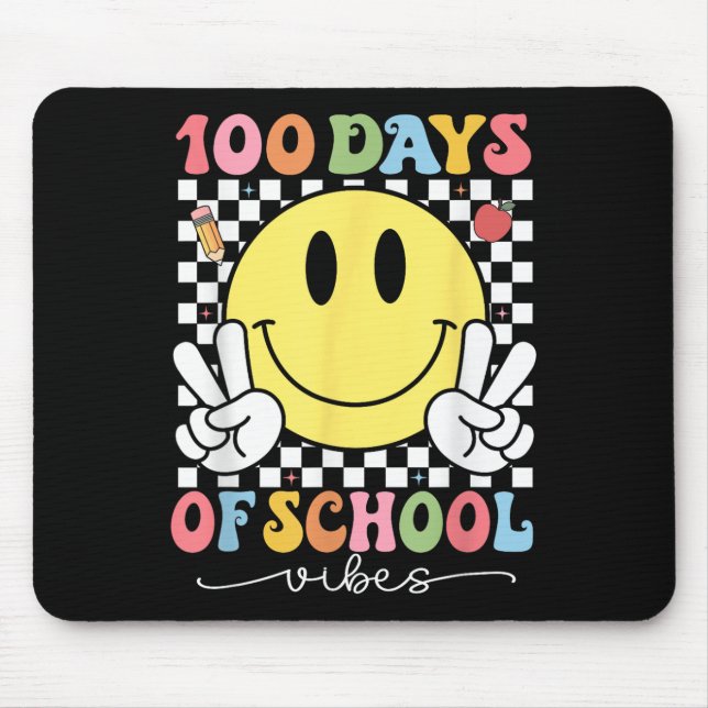 100 Days Of School Vibes Cute Smile Face 100th Mouse Pad (Front)