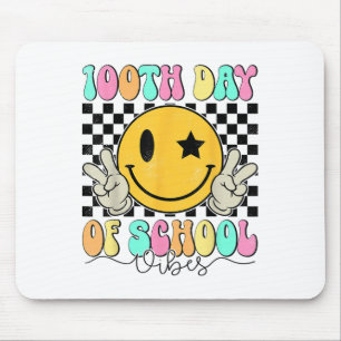 100th Day Of School Vibes Cute Smile Face 100 Mouse Pad