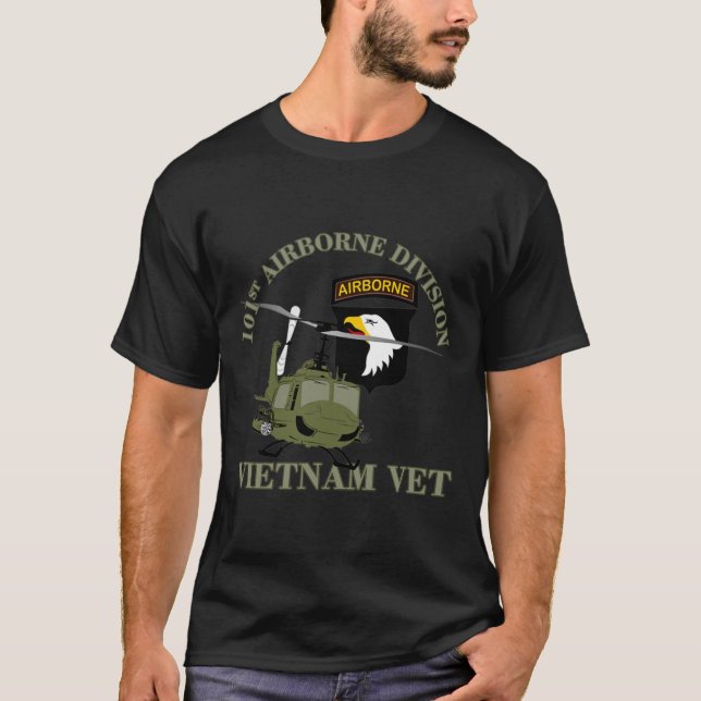 101st Airborne Division Vietnam Veteran Veterans D T-Shirt (Front)
