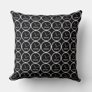 11 11 CUSHION