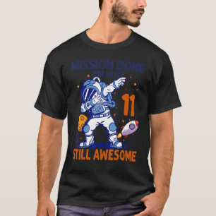 11 Year Old Astronaut Space Planet 11th Birthday B T-Shirt