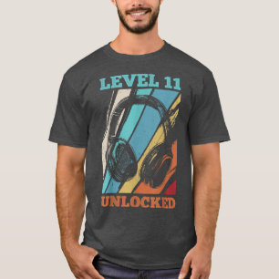 11th Birthday Video Gamer Level 11 Unlocked  T-Shirt