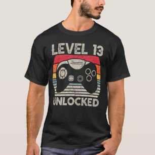 13 Year Old Level Unlocked Gaming Vintage Birthday T-Shirt