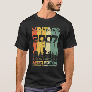 15 Year Old Vintage 2007 15th Birthday T-Shirt