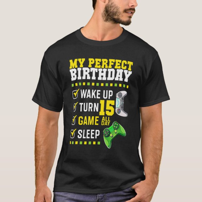 15th Birthday Party Perfect For Gamer 15 Years Old T-Shirt (Front)