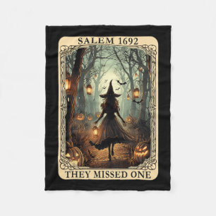 1692 Halloween Witch They Missed One Tarot Card Wo Fleece Blanket