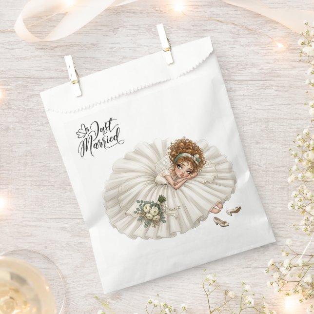 #16 Cute fun bride Favour Bags (Clipped)