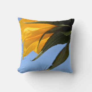 16x16 inch sunflower throw pillow