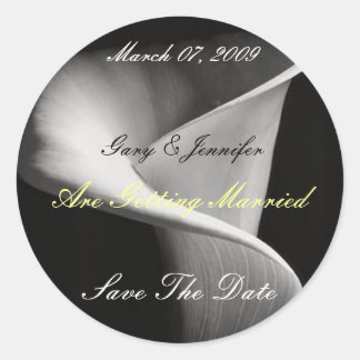 175907, Save The Date, Are Getting... - Customised Classic Round Sticker
