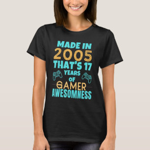17 Year Old Gamer Birthday Party Theme Born In 200 T-Shirt