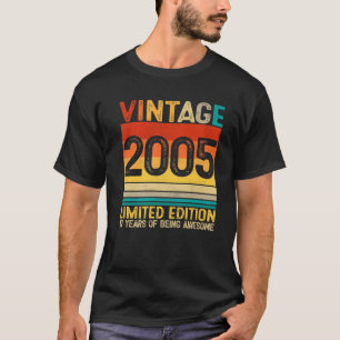 17 Years Of Being Awesome Vintage 2005 17Th Birthd T-Shirt