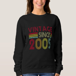 17 Years Old Retro Vintage 2005 Editon 17th Birth Sweatshirt