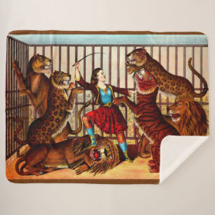 1874 The Lion Queen Sherpa Blanket