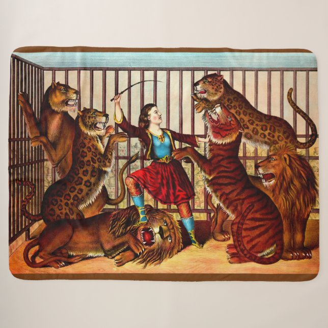 1874 The Lion Queen Sherpa Blanket (Front (Horizontal))