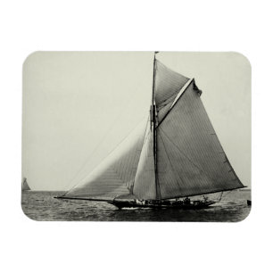 1891 American Yacht at Sea Magnet