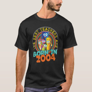 18 Year Old Teacher Born in 2004 18th Birthday Te T-Shirt