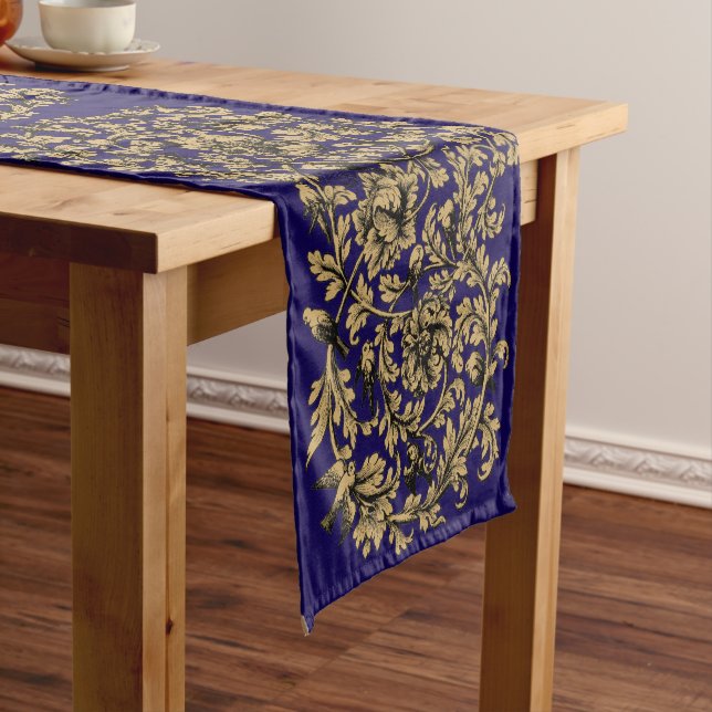18th Century Baroque Rococo Vine & Birds Pattern Short Table Runner (In Situ)