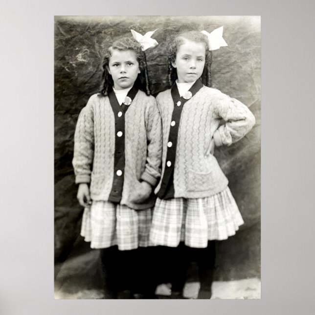 1910 Girlfriends wearing matching outfits Poster (Front)
