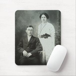1914 Mr & Mrs Hill RPPC B&W Photo Couple Image Mouse Pad