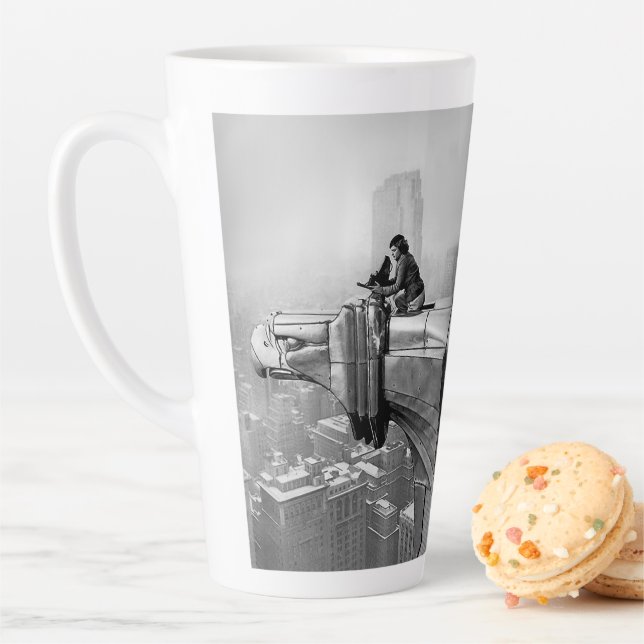 1935 MARGARET BOURKE NEW YORK CITY VINTAGE PHOTO   LATTE MUG (In Situ)