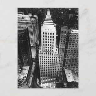 1960: An aerial view of a Chicago skyscraper Postcard