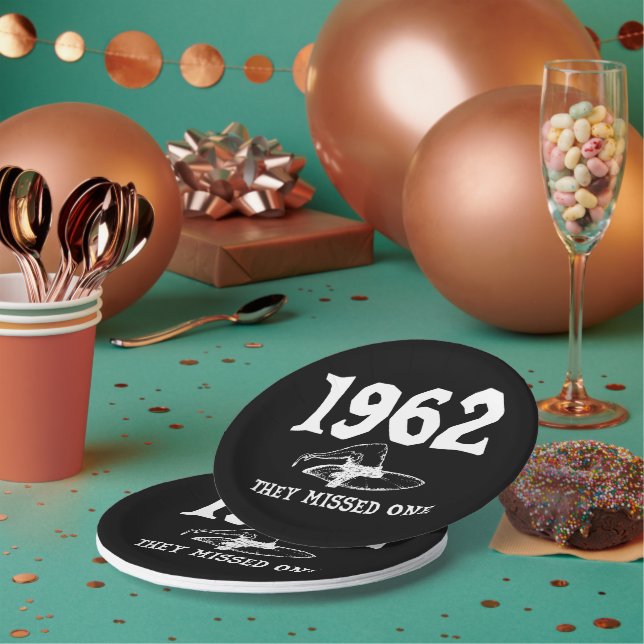 1962 They Missed One Salem Witch Halloween  Paper Plate (Multi)