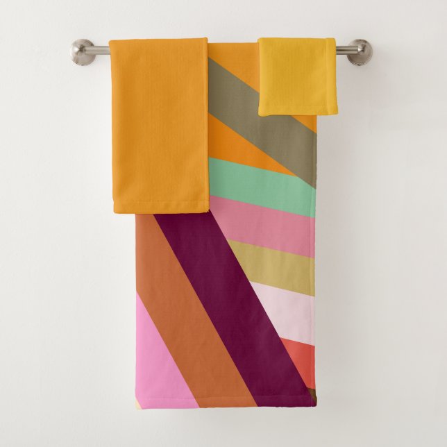 1970s Peaks  Bath Towel Set (Insitu)